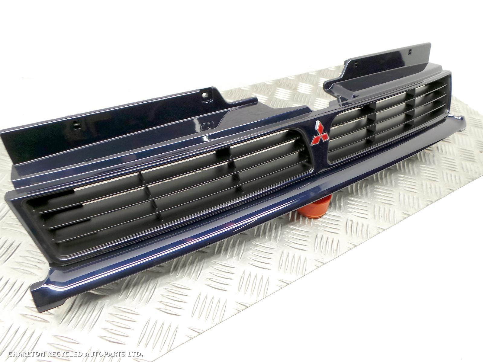 View Auto part Grille MITSUBISHI SPACE WAGON 1996