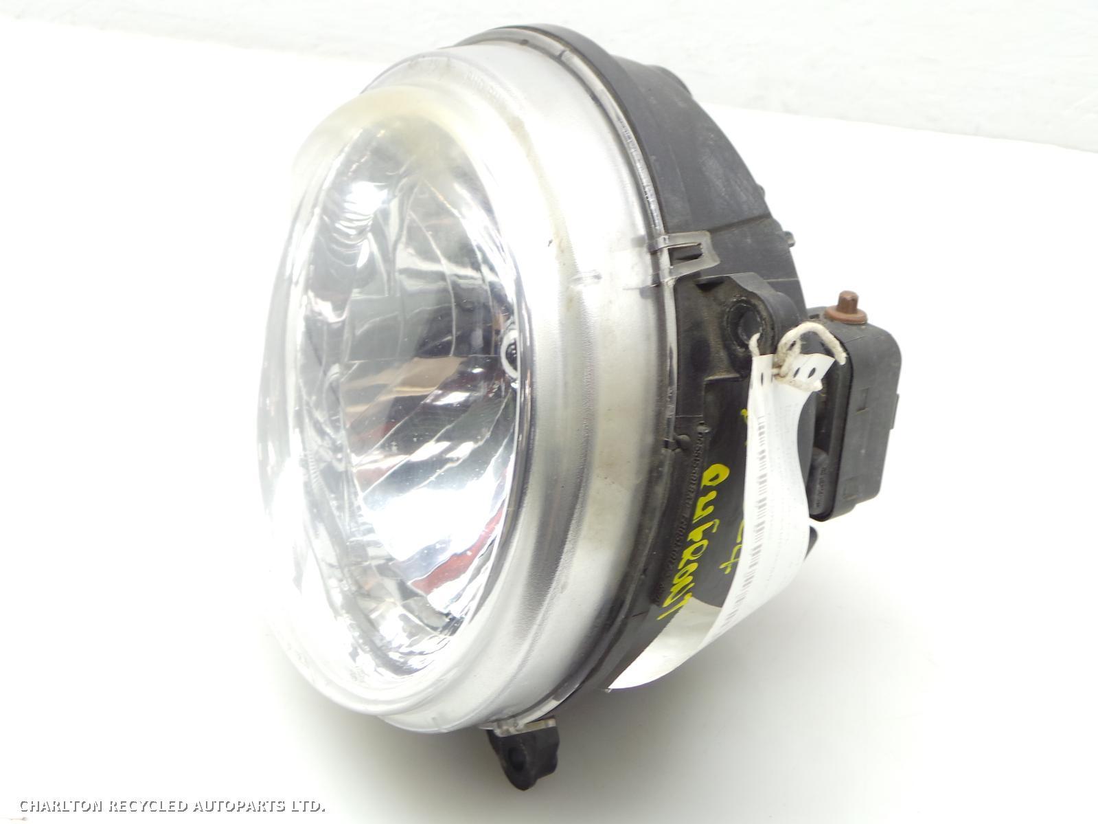 View Auto part R Headlamp JEEP CHEROKEE 2005