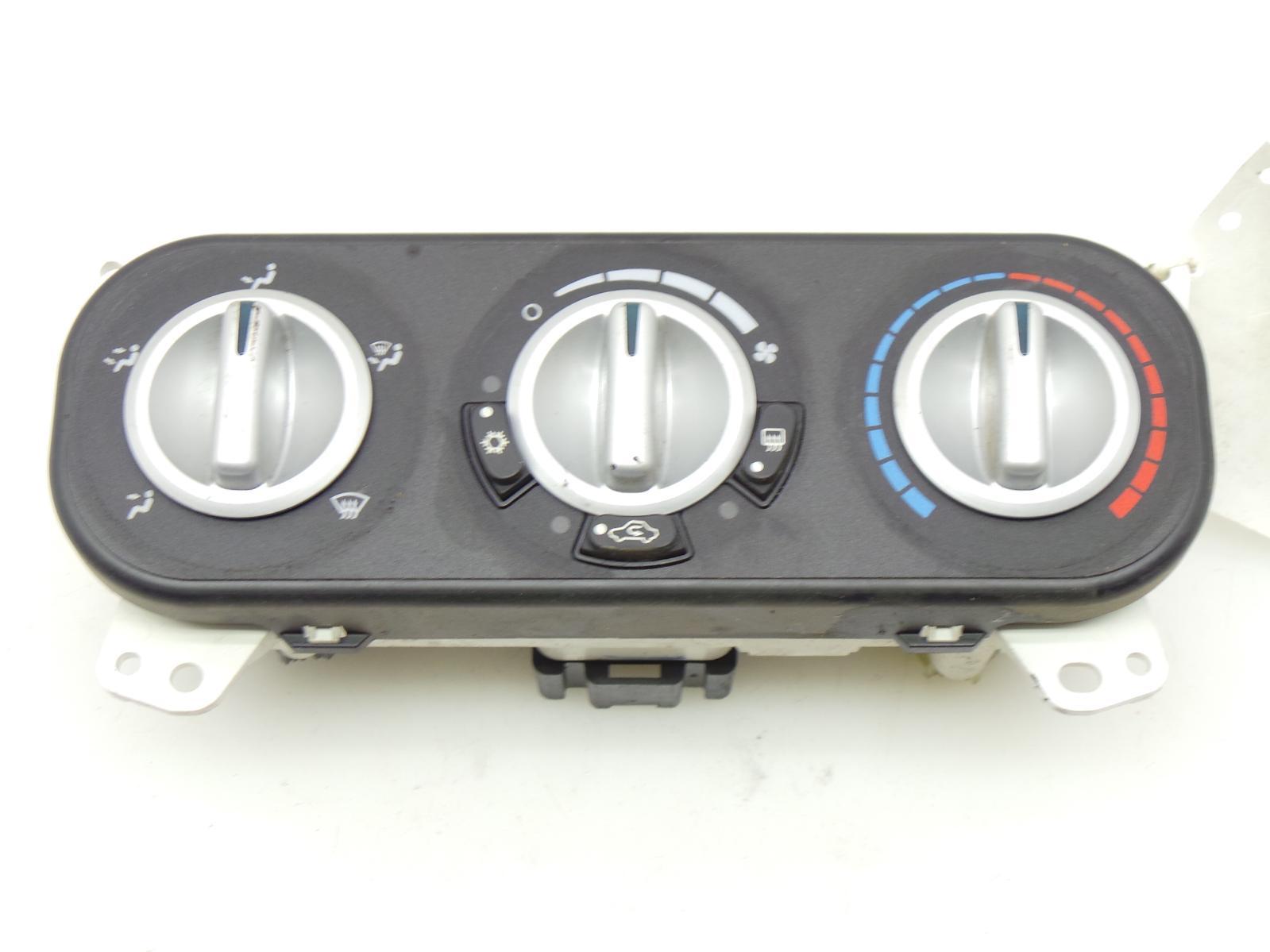 View Auto part Heater/AC Controller DODGE CALIBER 2006