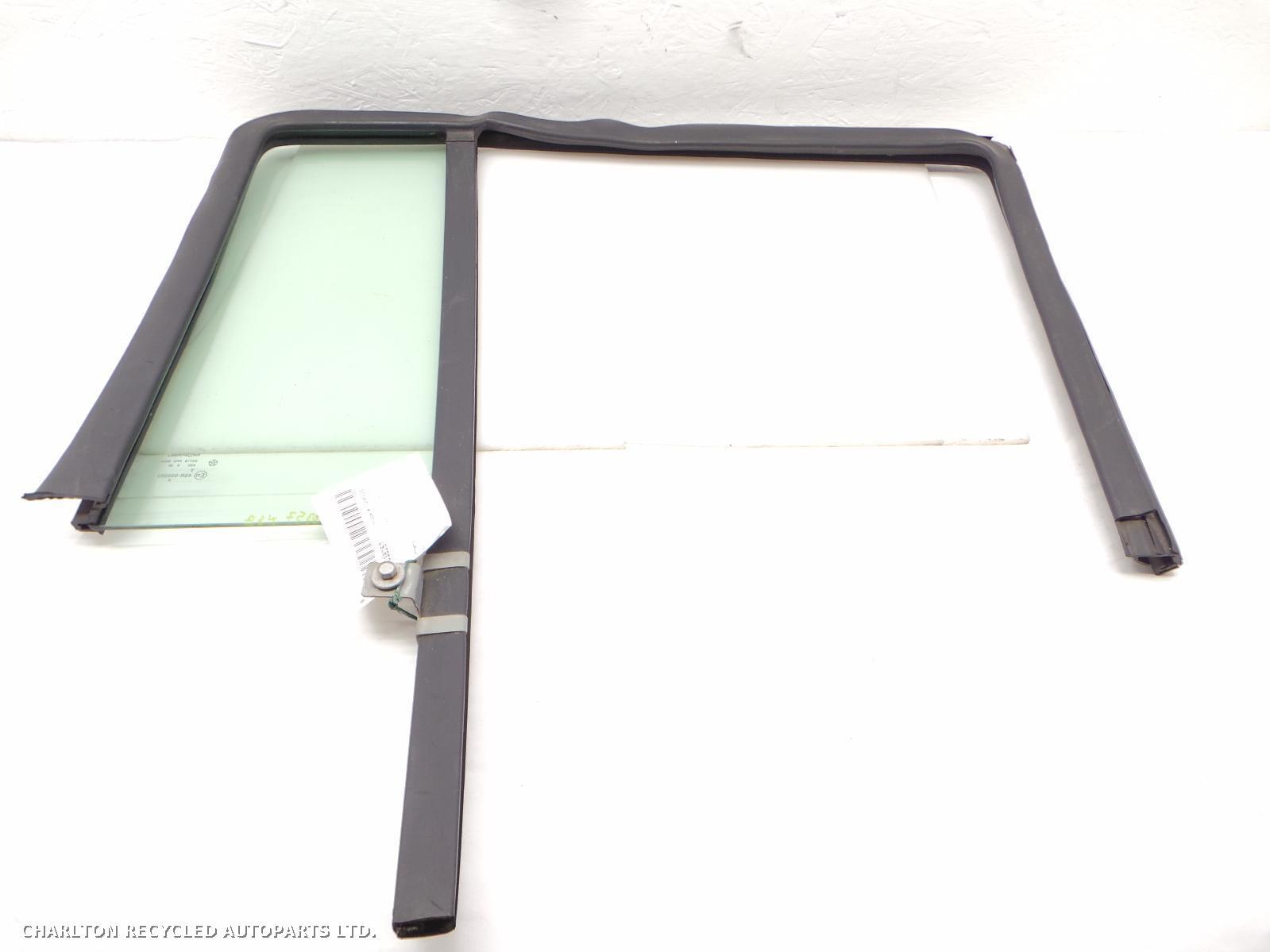 2007 JEEP COMMANDER LR Quarter Light View Auto part LR Quarter Light JEEP COMMANDER 2007