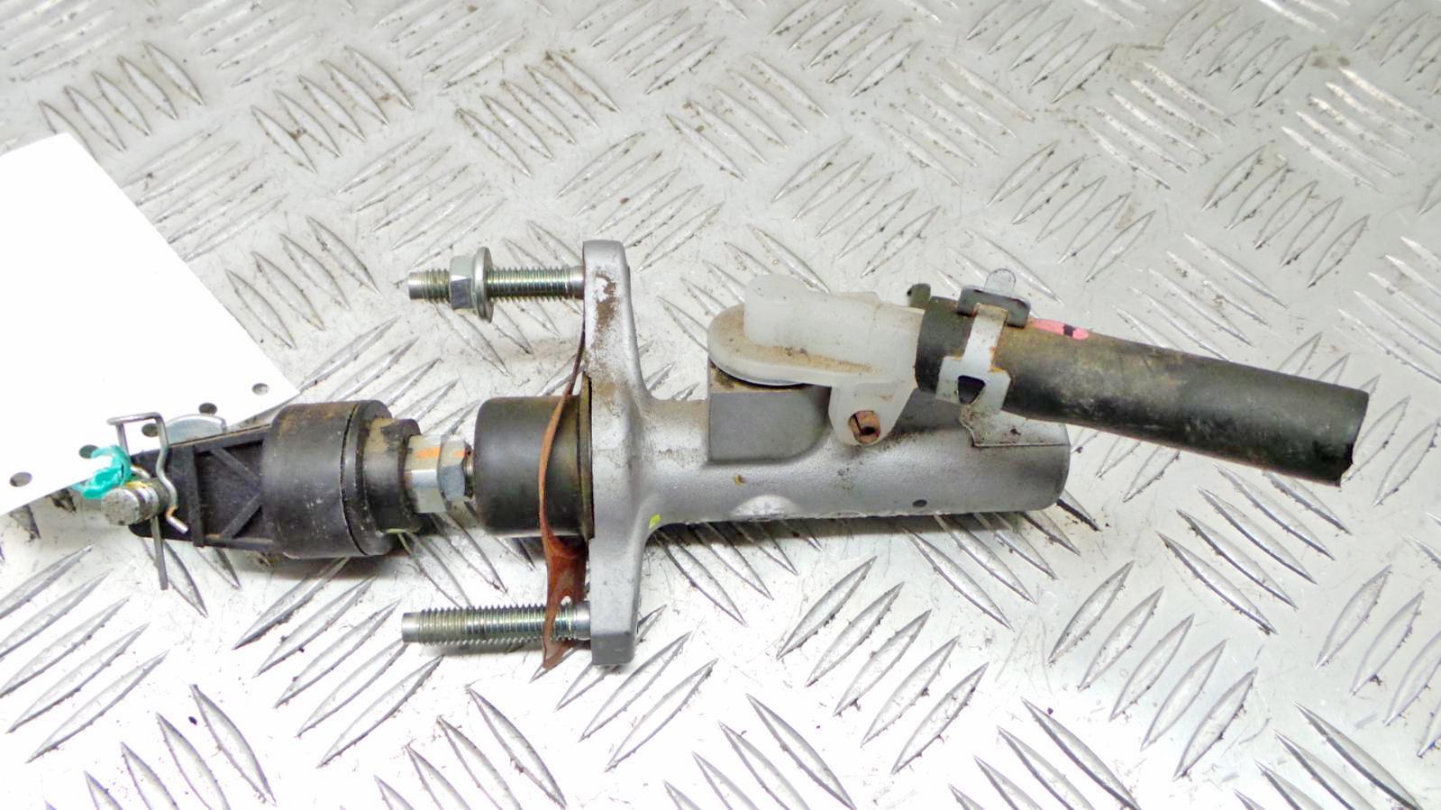 View Auto part Clutch Master Cylinder TOYOTA HILUX 2012