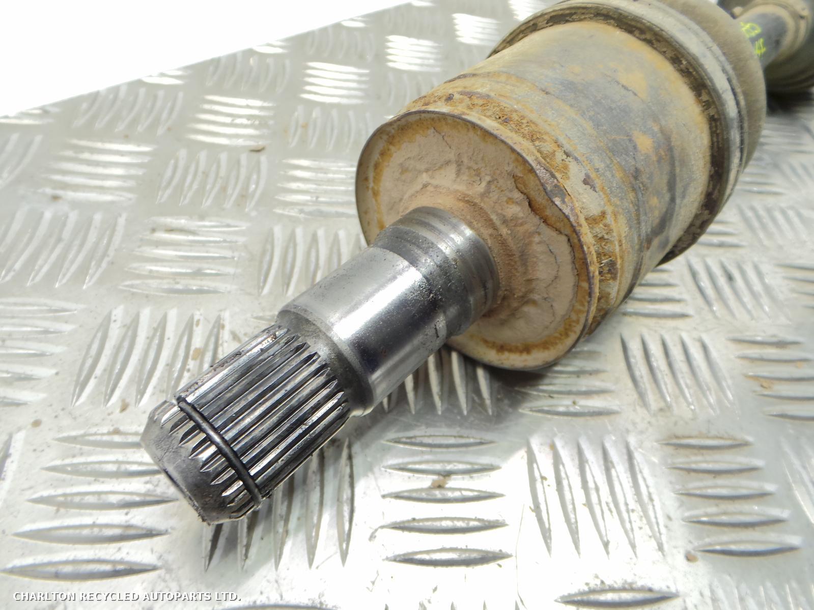 View Auto part Left Driveshaft MITSUBISHI L200 2013