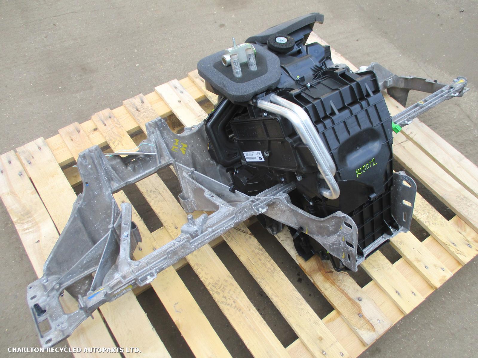 View Auto part Heater Motor/Assembly LAND ROVER RANGE ROVER EVOQUE 2015
