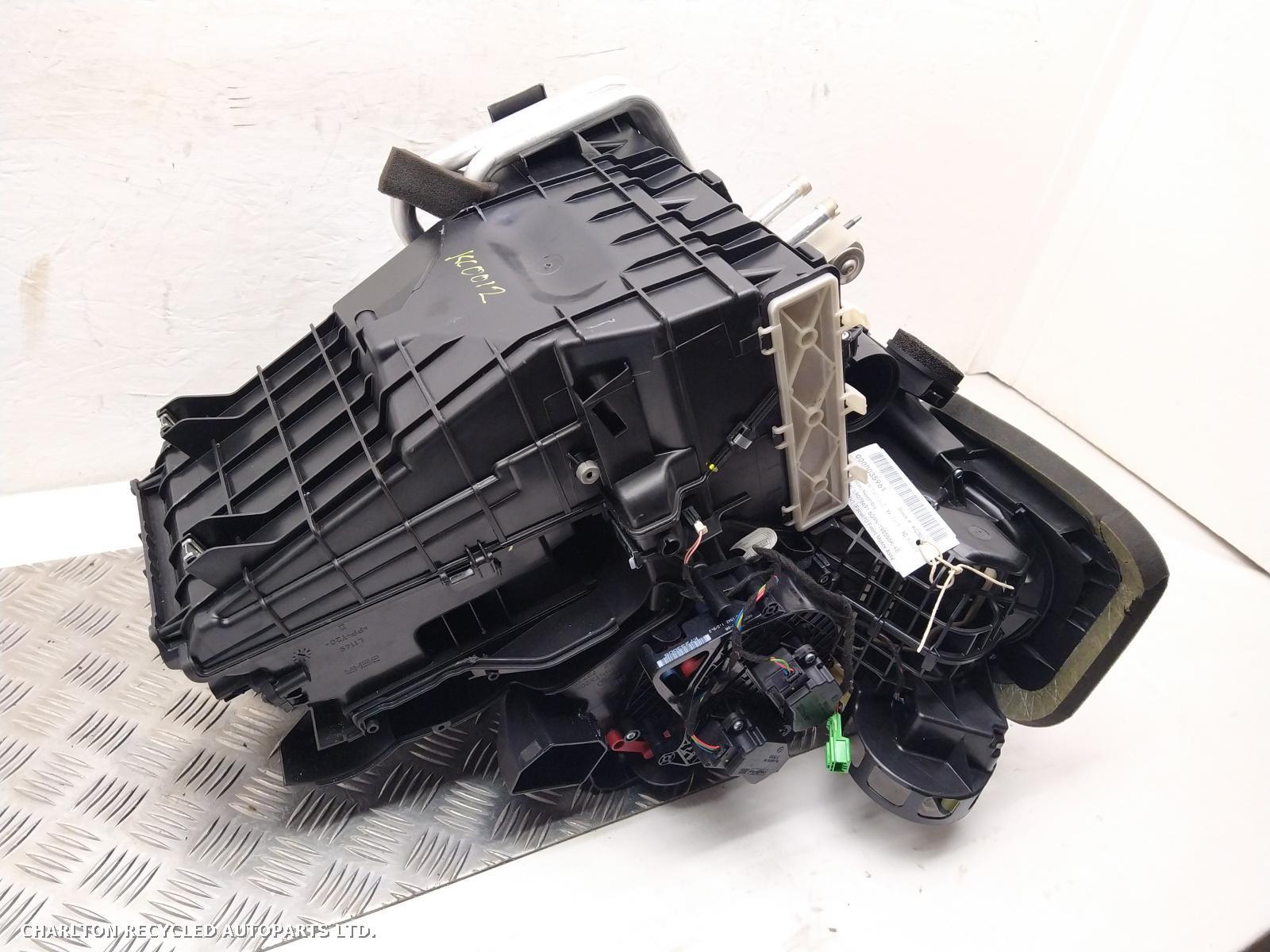 View Auto part Heater Motor/Assembly LAND ROVER RANGE ROVER EVOQUE 2015