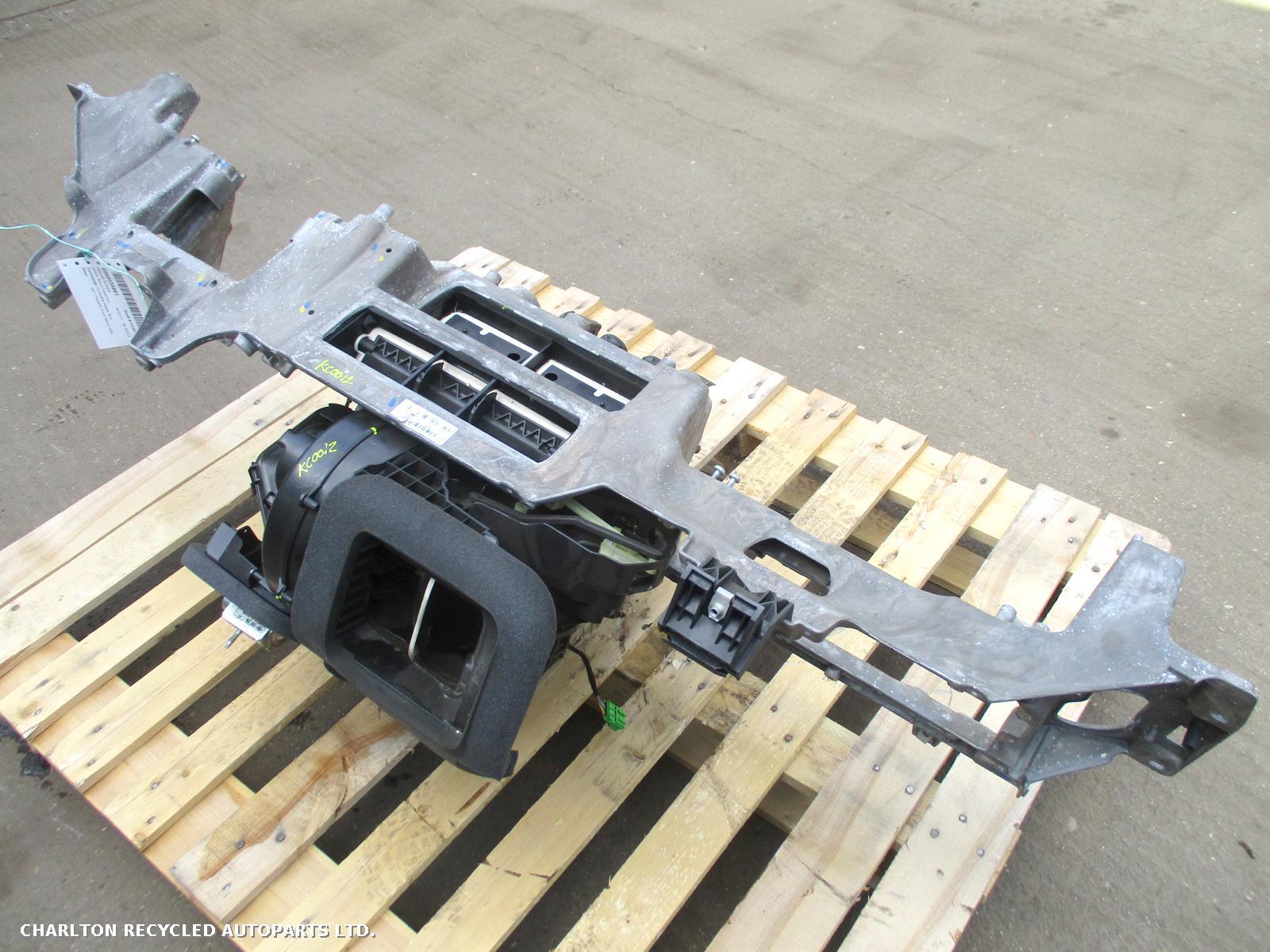 View Auto part Heater Motor/Assembly LAND ROVER RANGE ROVER EVOQUE 2015