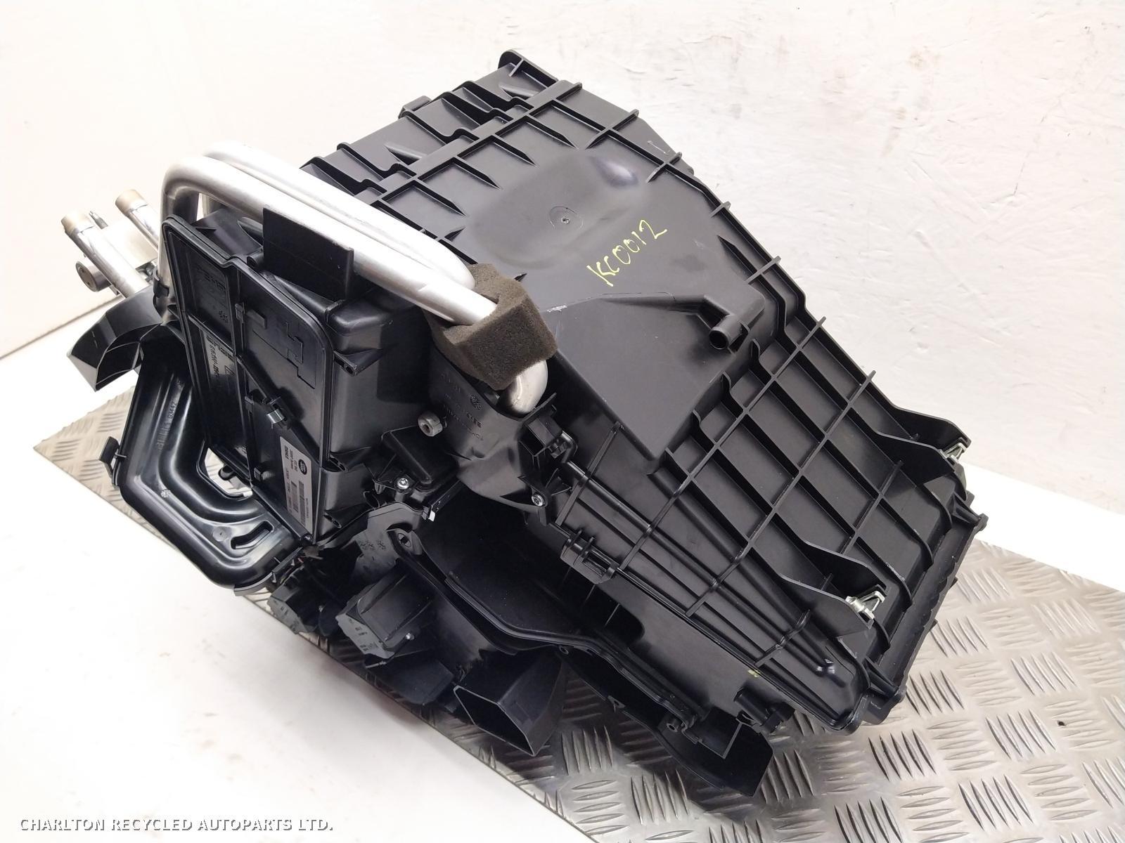 View Auto part Heater Motor/Assembly LAND ROVER RANGE ROVER EVOQUE 2015