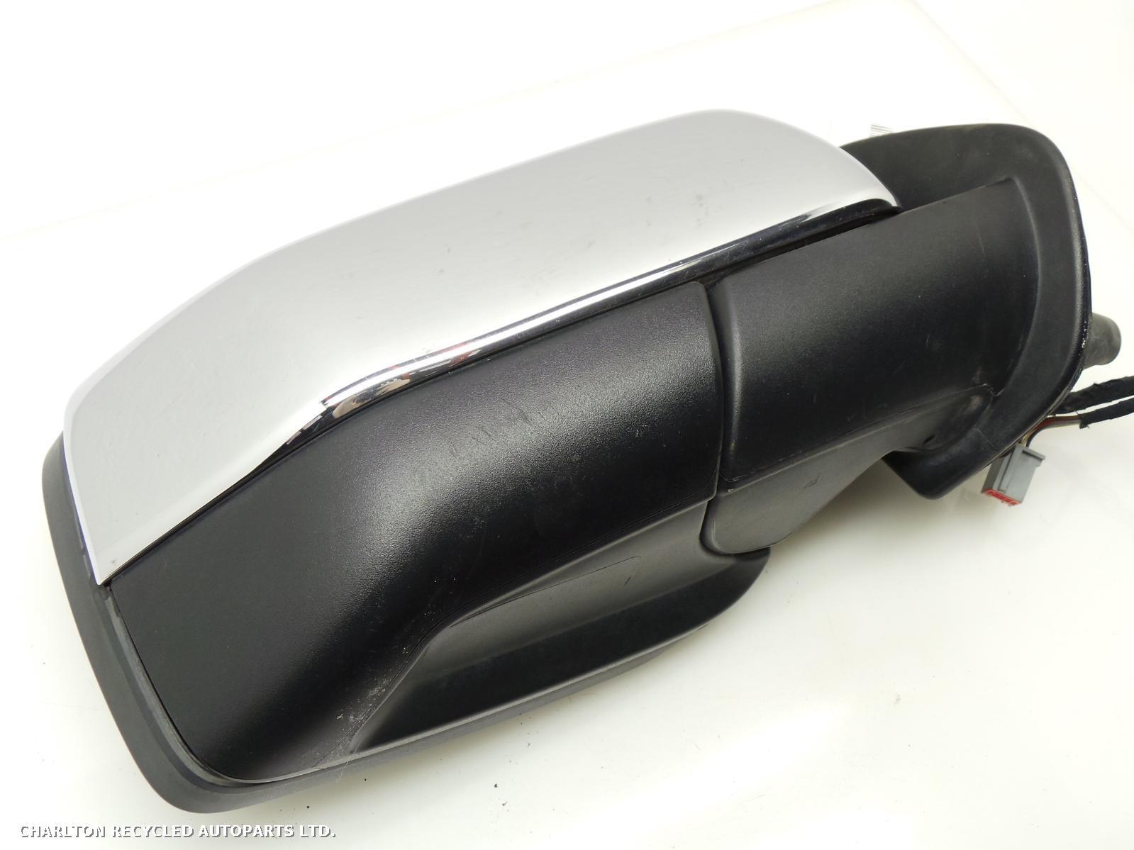 View Auto part R Door Mirror LAND ROVER RANGE ROVER SPORT 2006