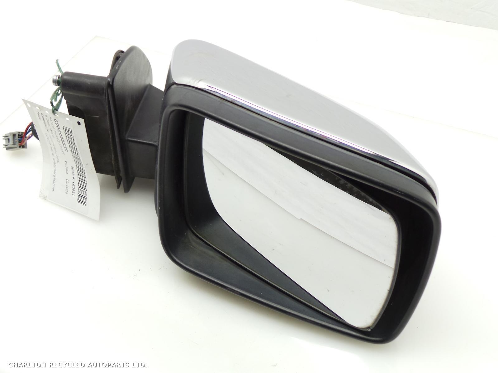 View Auto part R Door Mirror LAND ROVER RANGE ROVER SPORT 2006