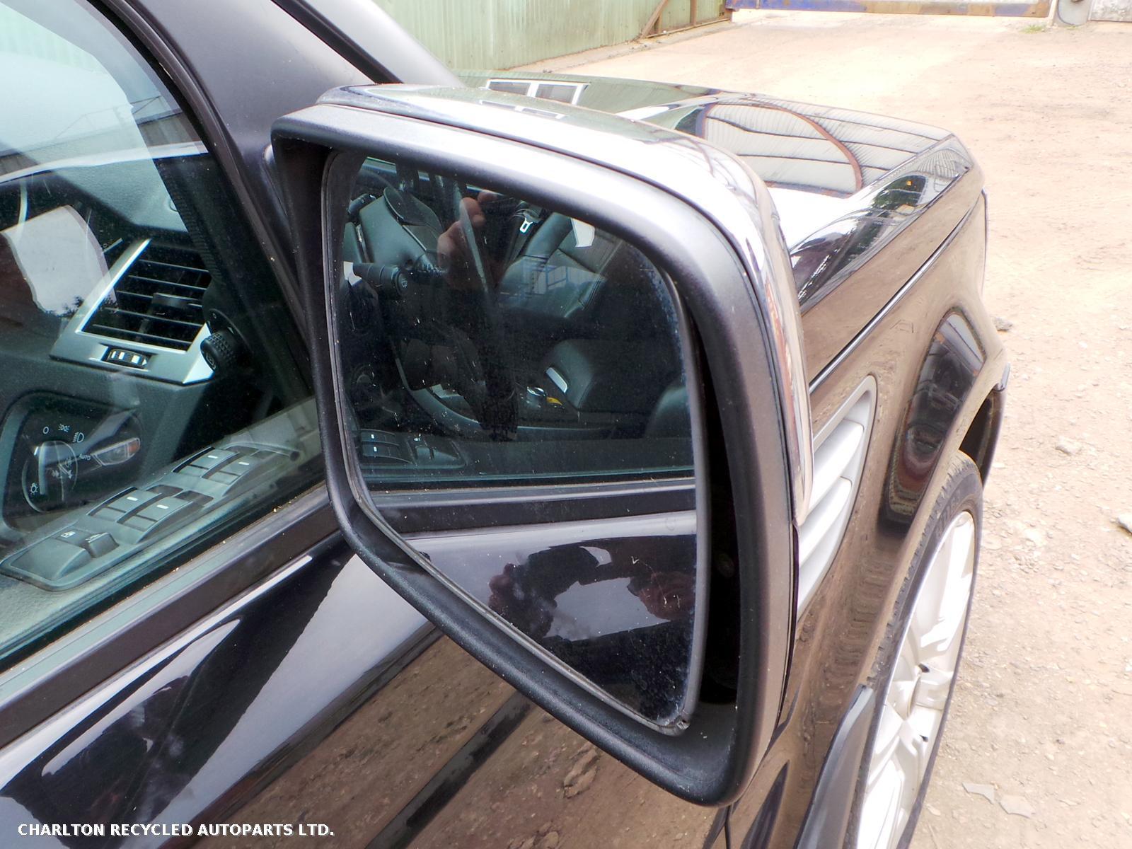 View Auto part R Door Mirror LAND ROVER RANGE ROVER SPORT 2006