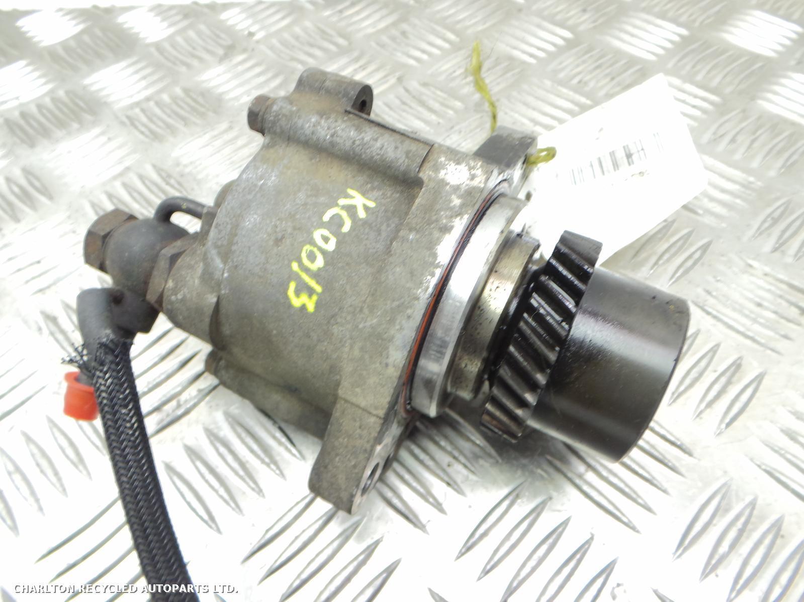 View Auto part Vacuum Pump TOYOTA HILUX 2010