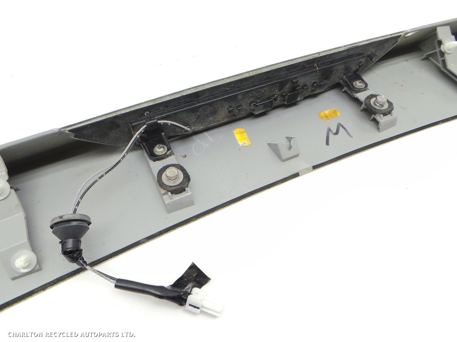 2010 MITSUBISHI OUTLANDER Rear Spoiler View Auto part Rear Spoiler MITSUBISHI OUTLANDER 2010