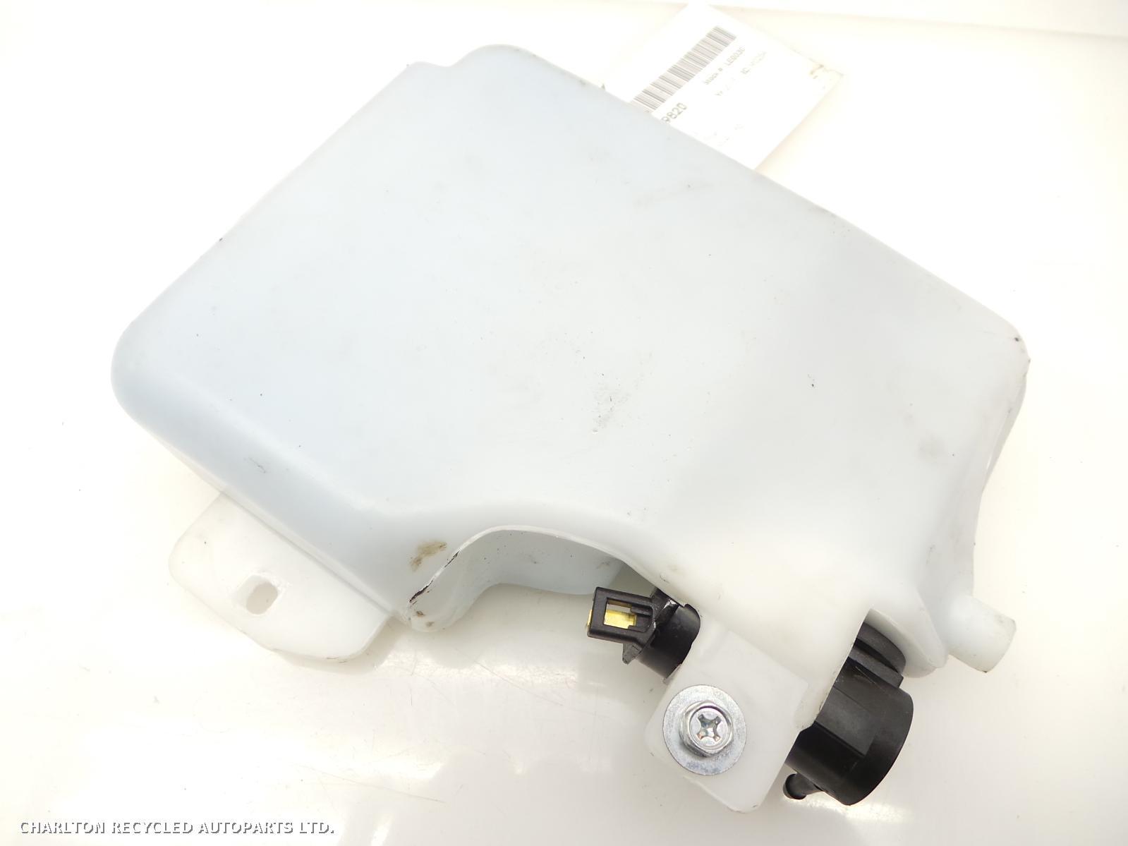 View Auto part Washer Bottle MITSUBISHI SHOGUN 2015