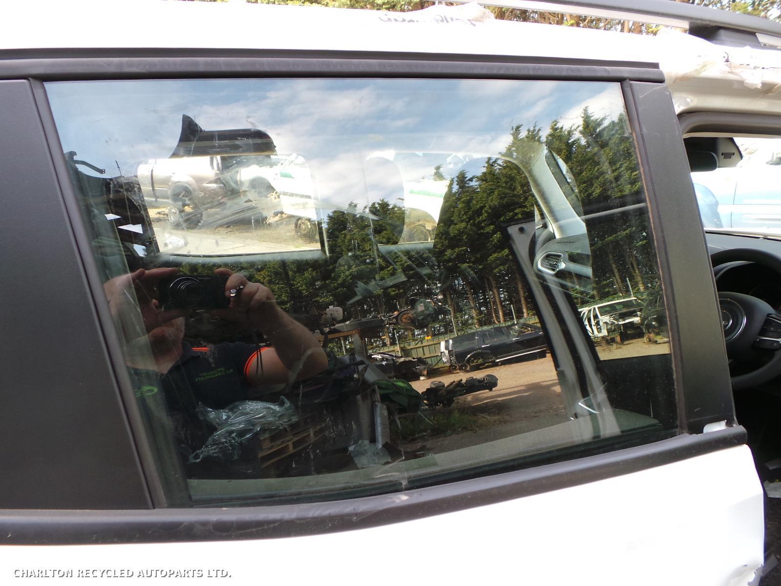 View Auto part RR Door Window JEEP RENEGADE 2018