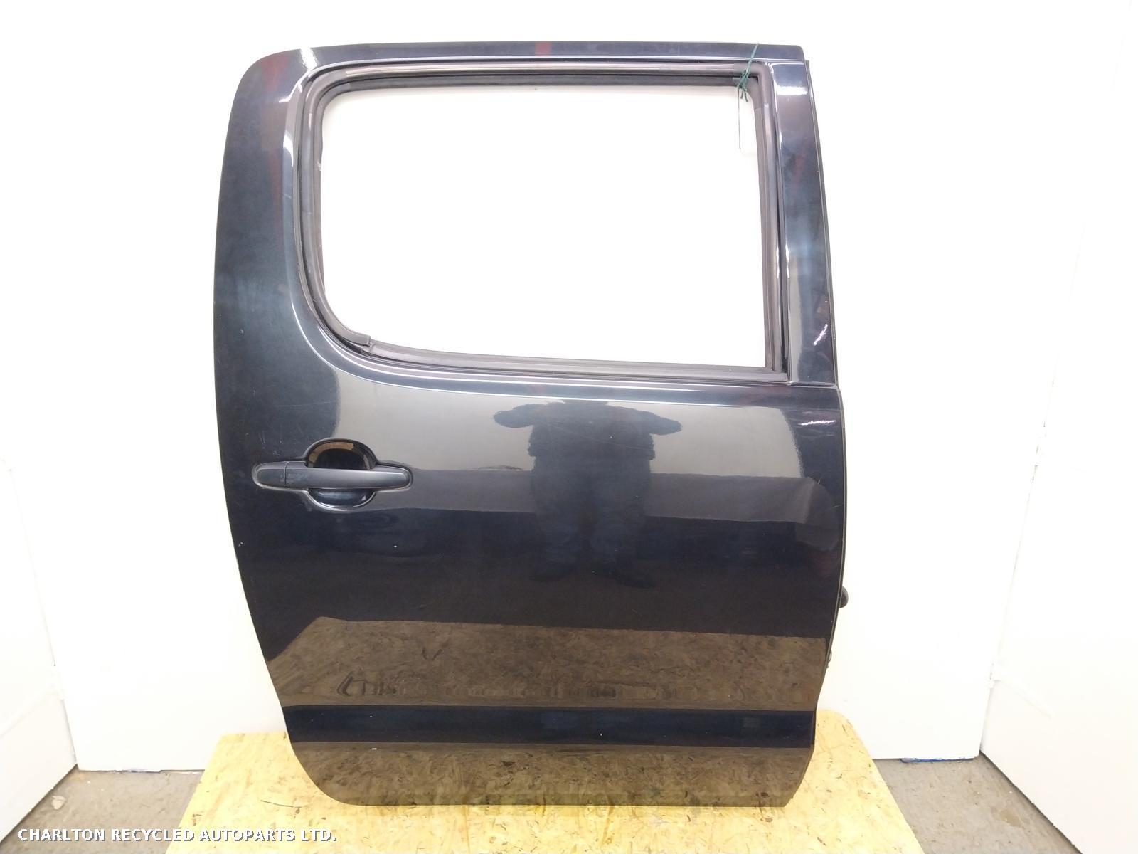 View Auto part R Rear Door TOYOTA HILUX 2008