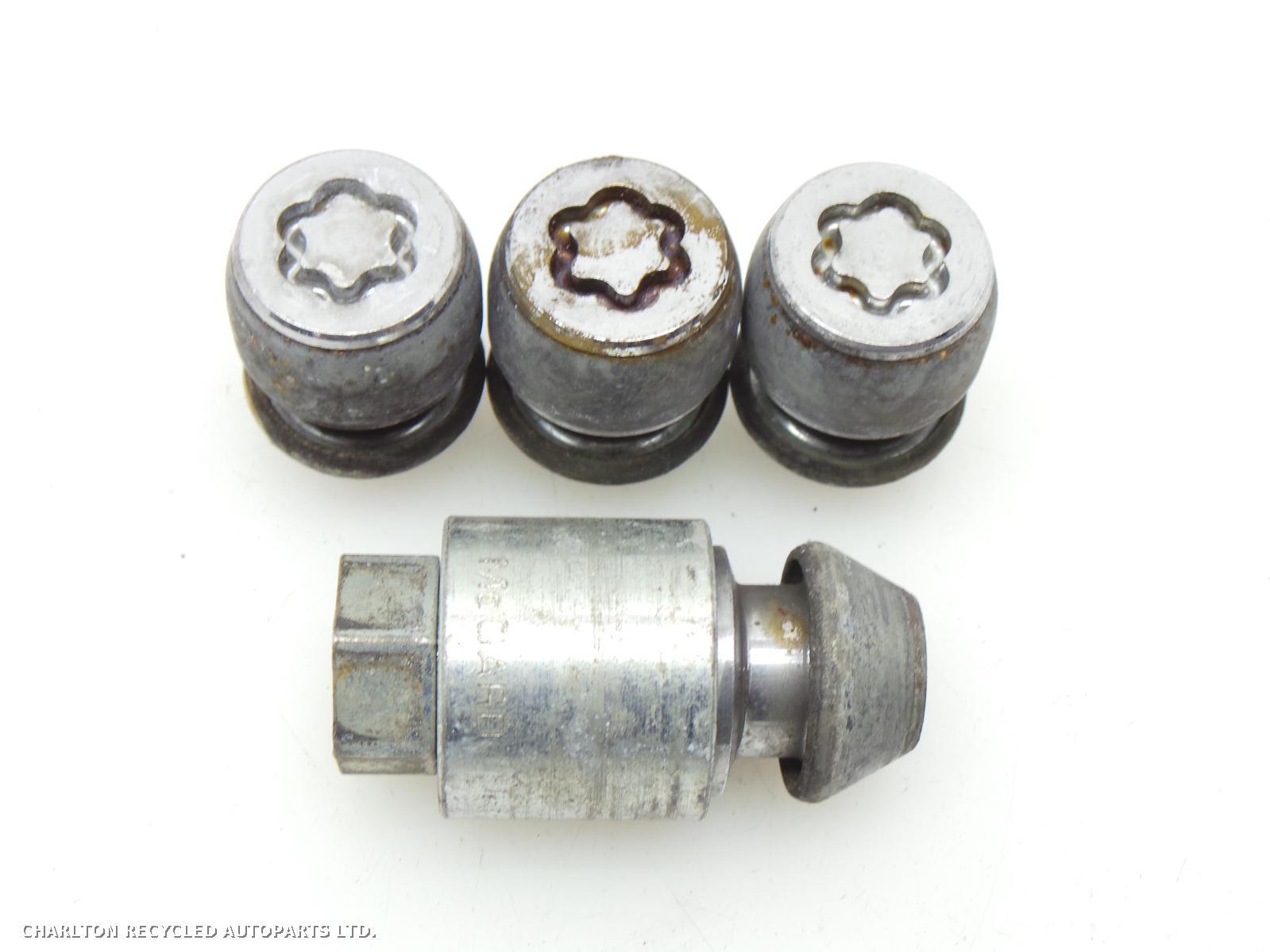 View Auto part Wheel Nut LAND ROVER DISCOVERY SPORT 2015