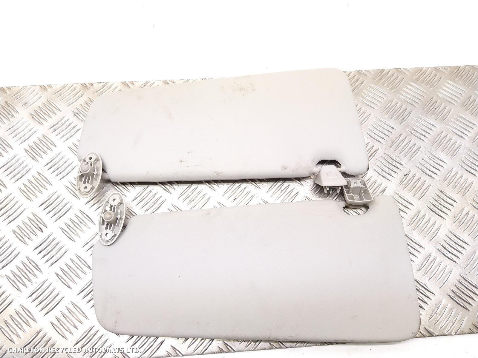 View Auto part Sun visor FORD KUGA 2009