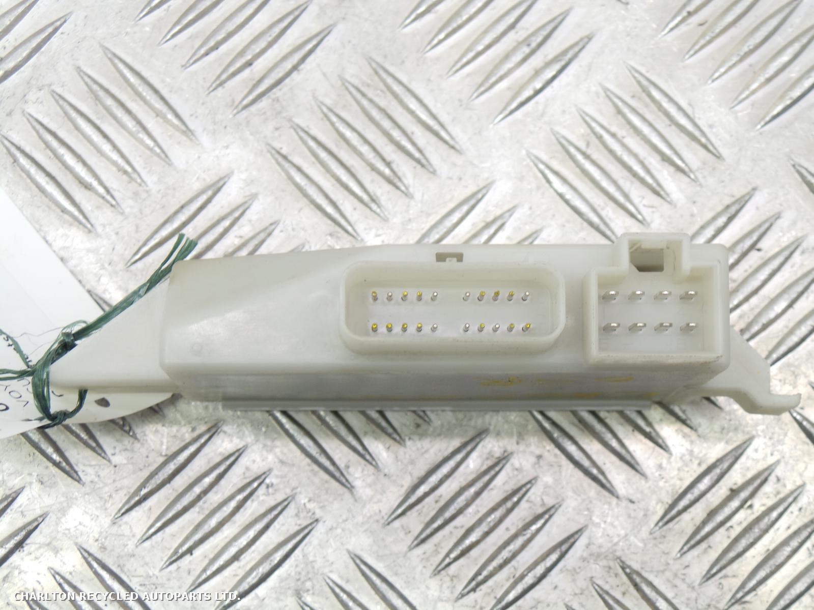 View Auto part ECU CHRYSLER VOYAGER 2006