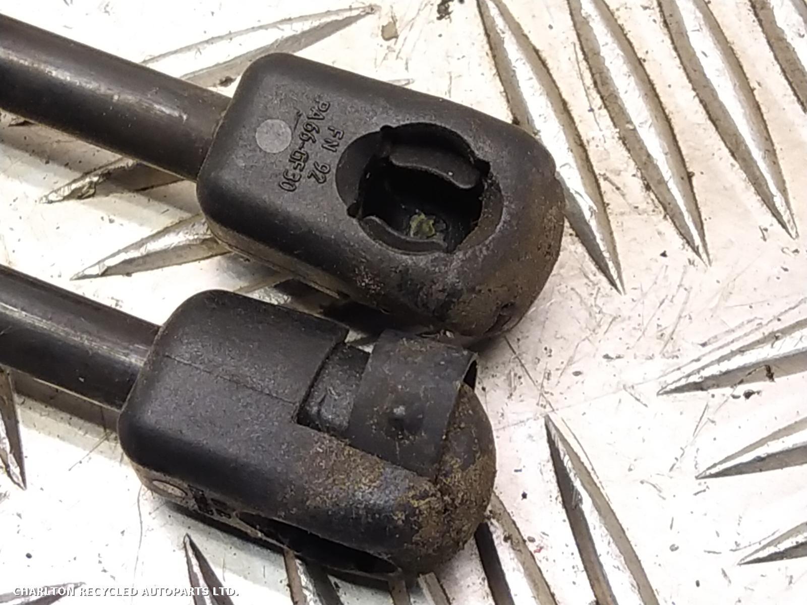 View Auto part Hatch Strut/Shock JEEP RENEGADE 2018