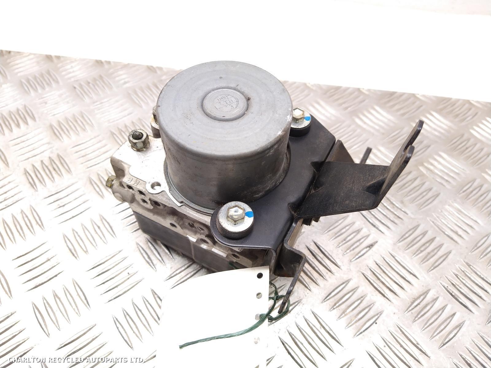 View Auto part ABS Pump/Modulator ISUZU D-MAX 2017