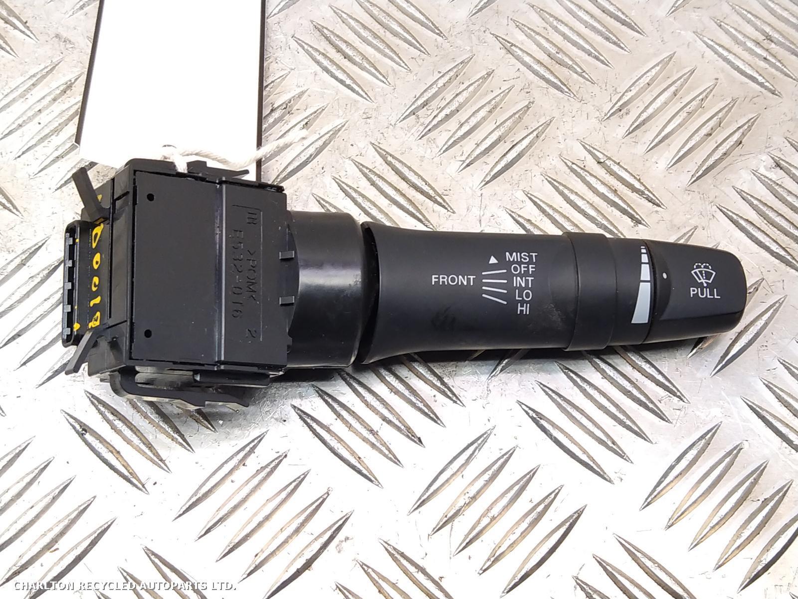 View Auto part Combination Switch MITSUBISHI L200 2013