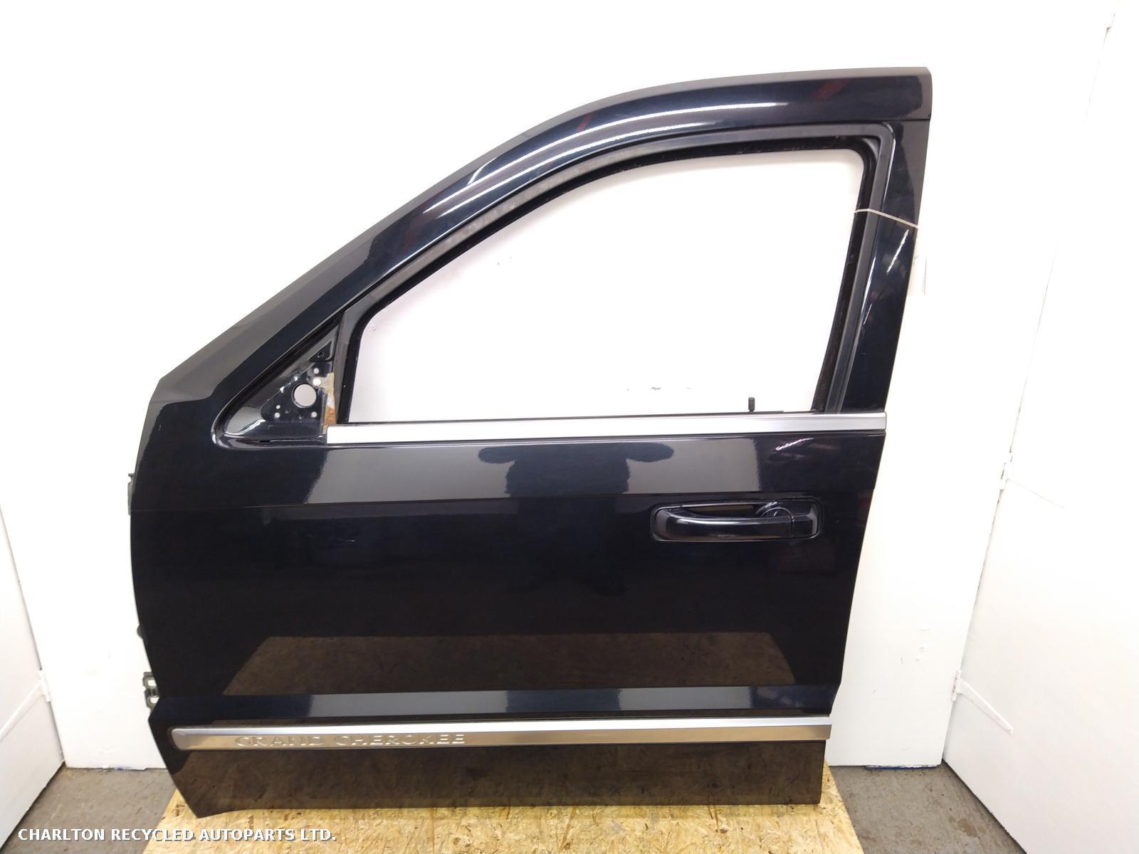 View Auto part L Front Door JEEP GRAND CHEROKEE 2009