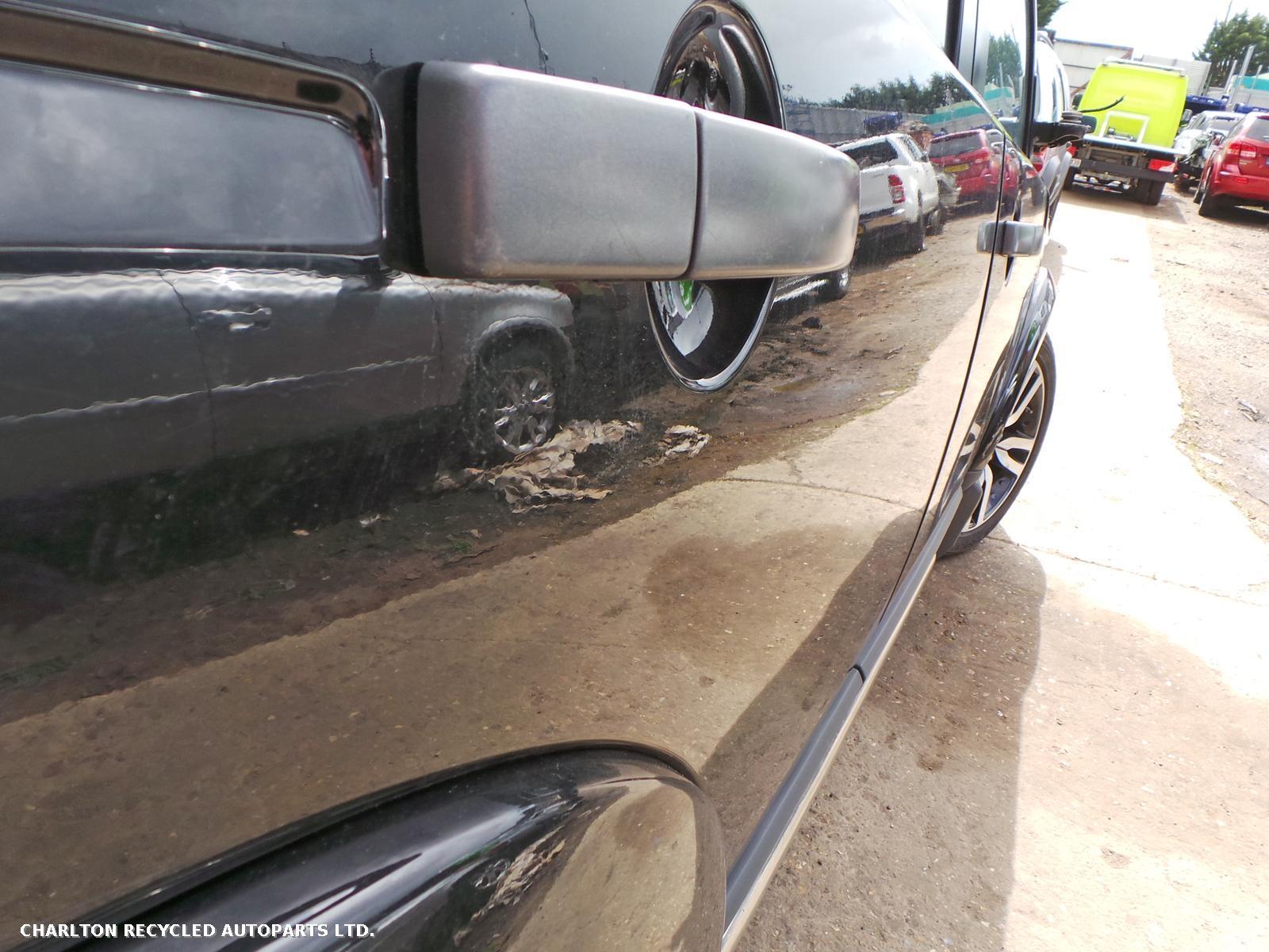 View Auto part R Rear Door LAND ROVER DISCOVERY 2011