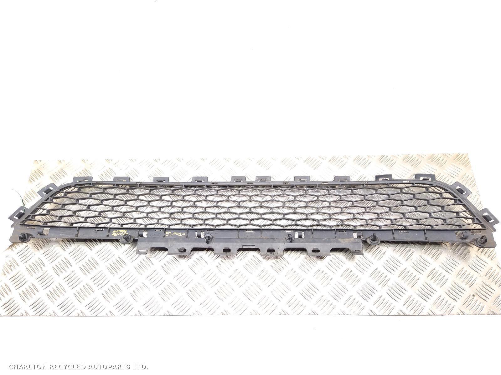 2018 LAND ROVER DISCOVERY SPORT Grille View Auto part Grille LAND ROVER DISCOVERY SPORT 2018