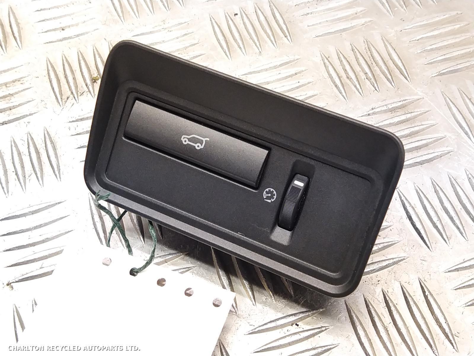 View Auto part Misc Switch LAND ROVER RANGE ROVER EVOQUE 2015