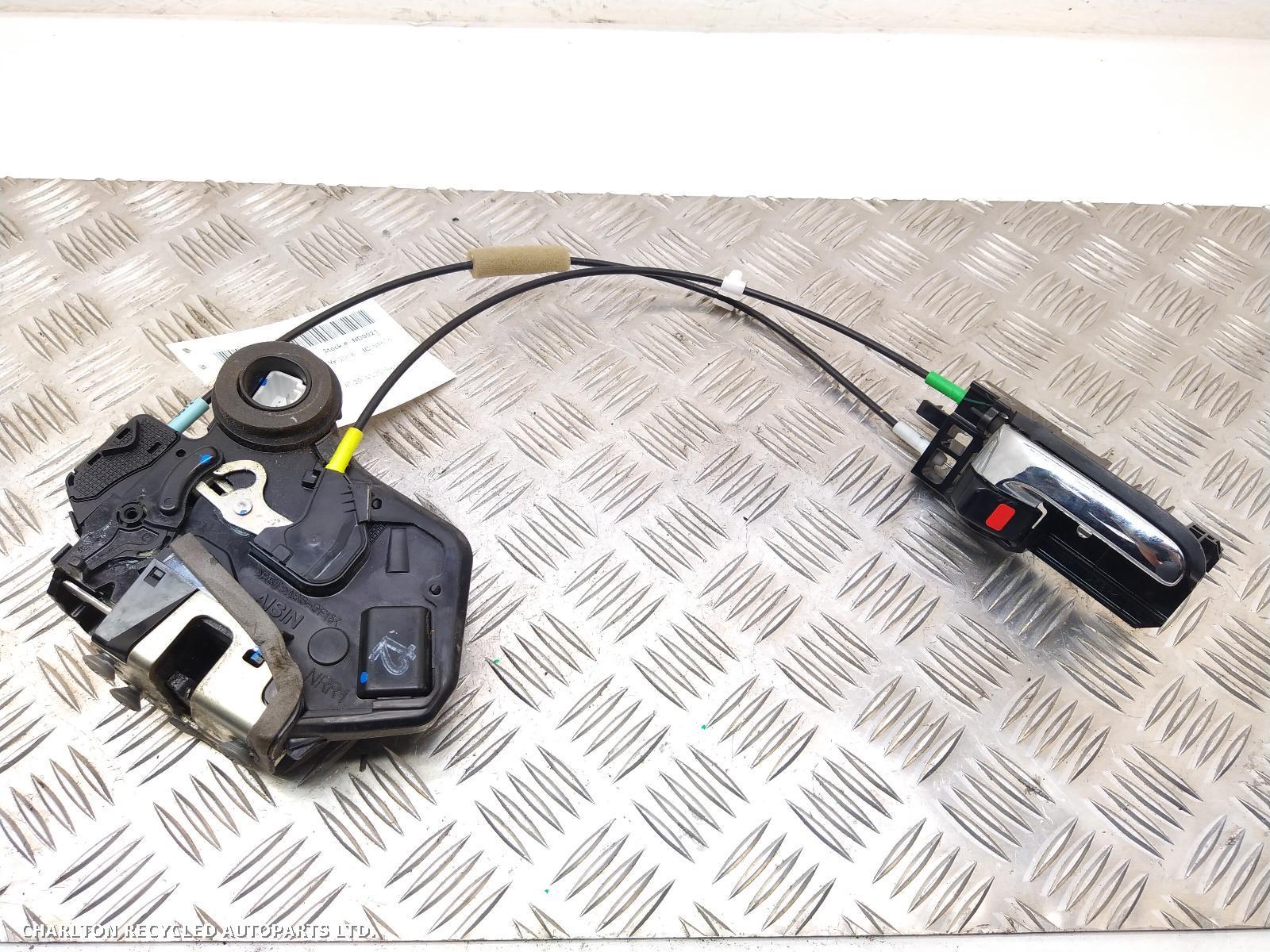 View Auto part Door Lock Assembly TOYOTA HILUX 2014