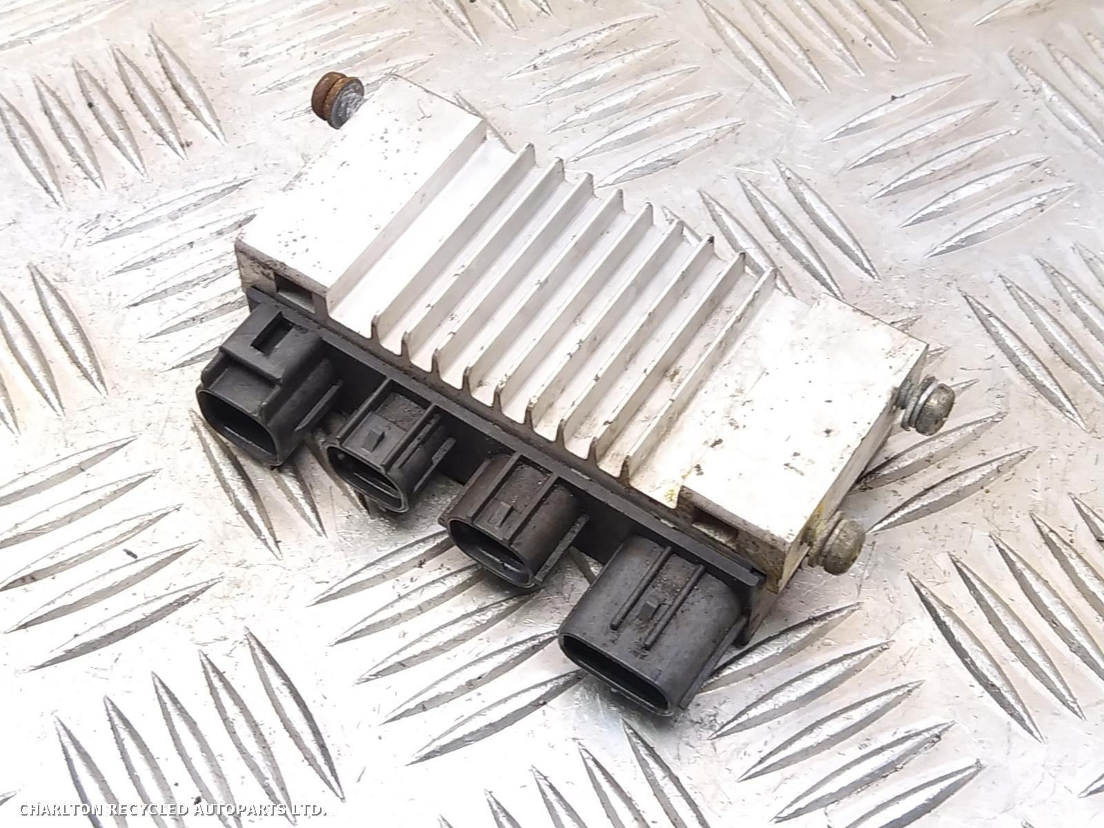 View Auto part ECU TOYOTA HILUX 2014