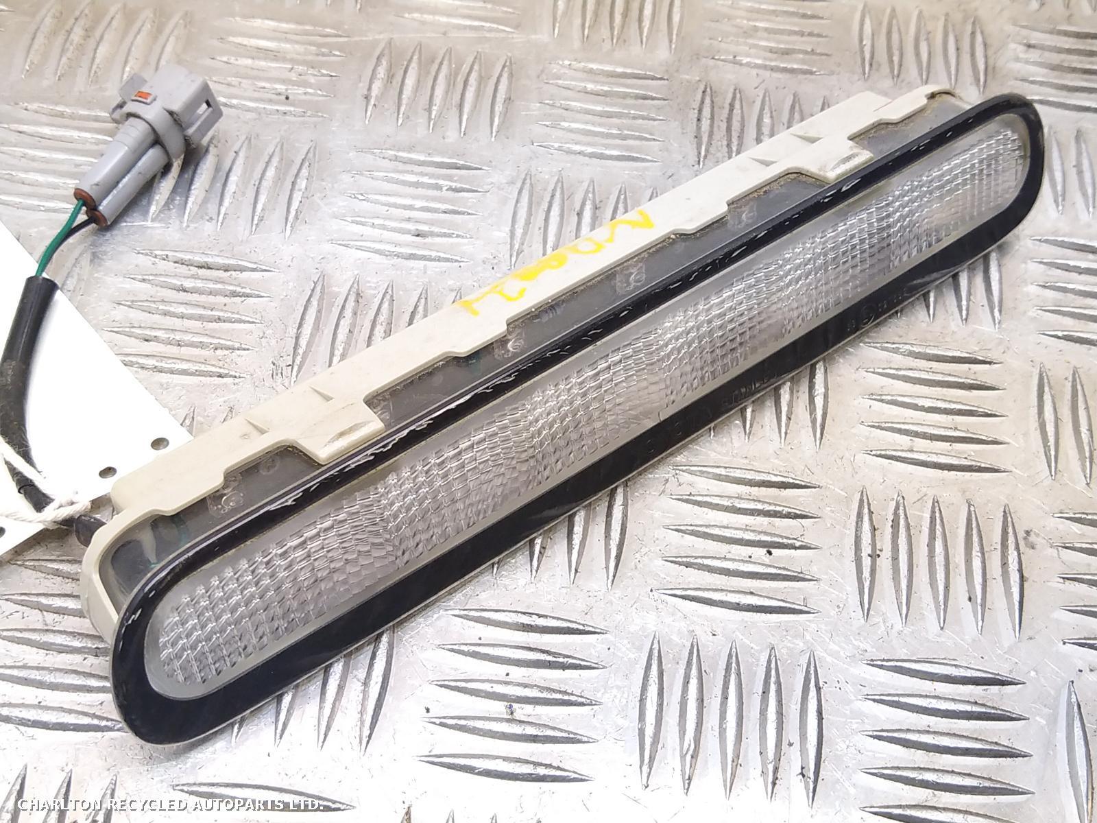 2014 TOYOTA HILUX High Level Stop Light View Auto part High Level Stop Light TOYOTA HILUX 2014