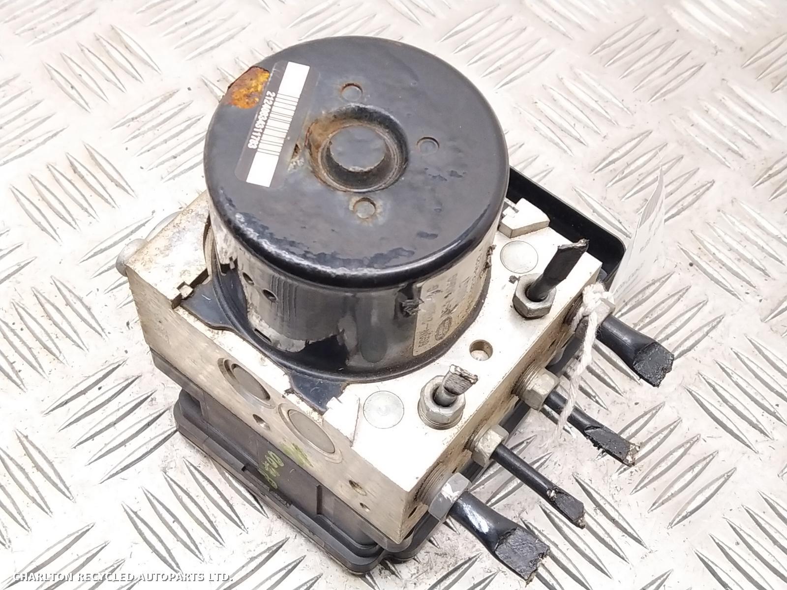 2008 LAND ROVER FREELANDER ABS Pump/Modulator View Auto part ABS Pump/Modulator LAND ROVER FREELANDER 2008