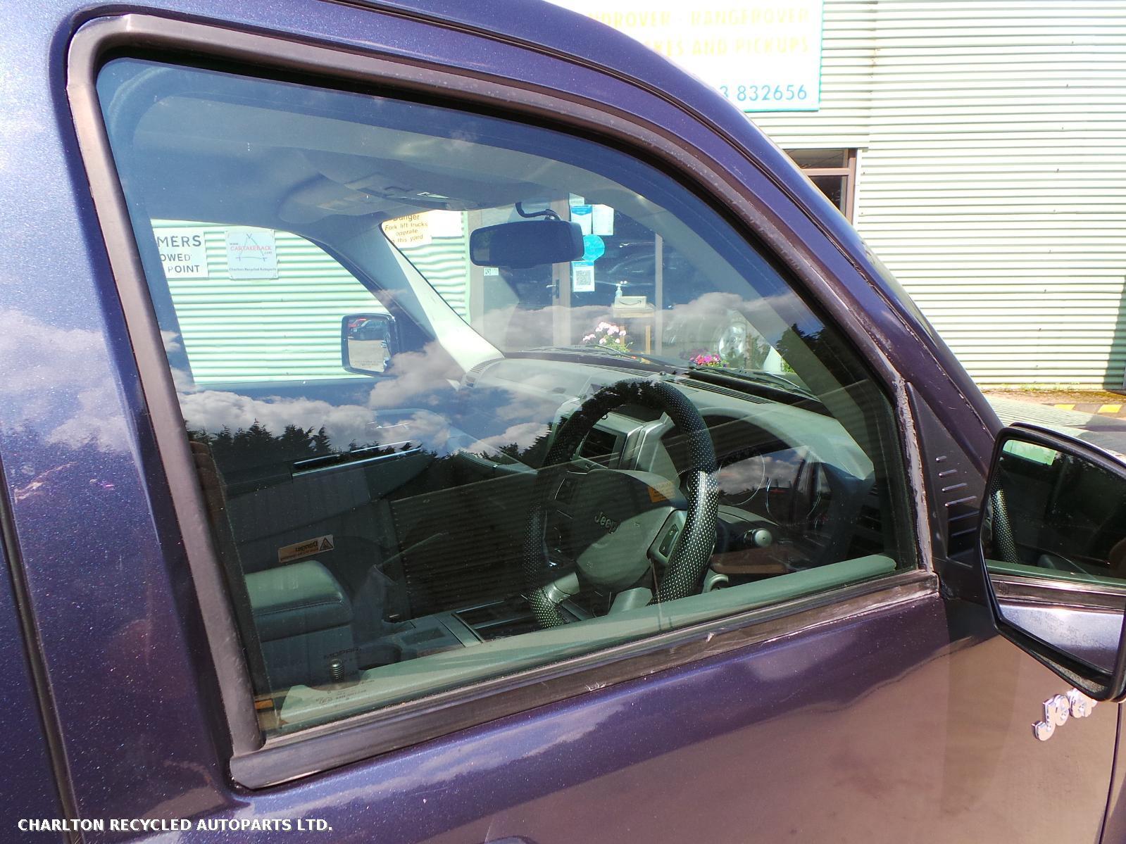 View Auto part RF Door Window JEEP CHEROKEE 2009