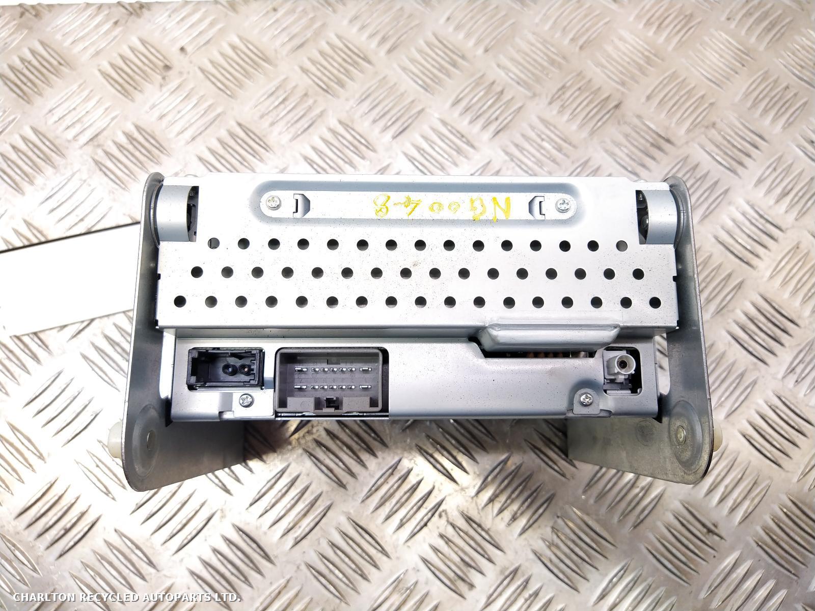 View Auto part CD Changer LAND ROVER FREELANDER 2008