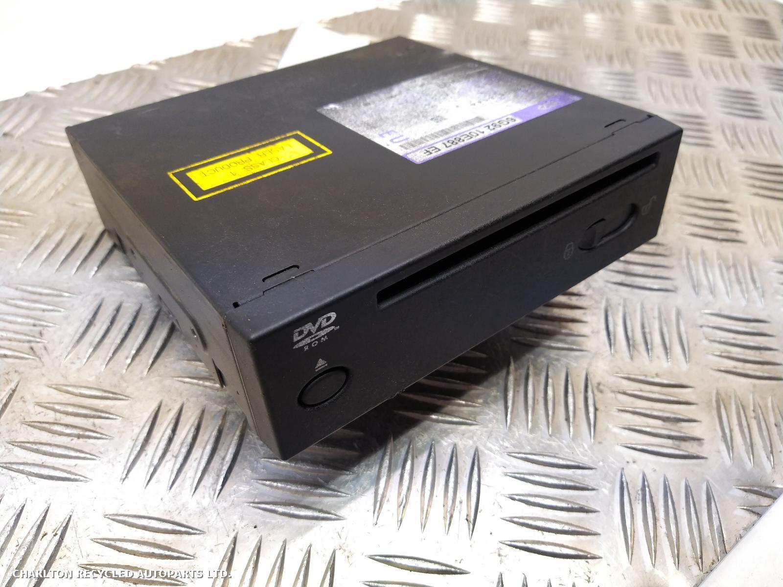 View Auto part CD Changer LAND ROVER FREELANDER 2008