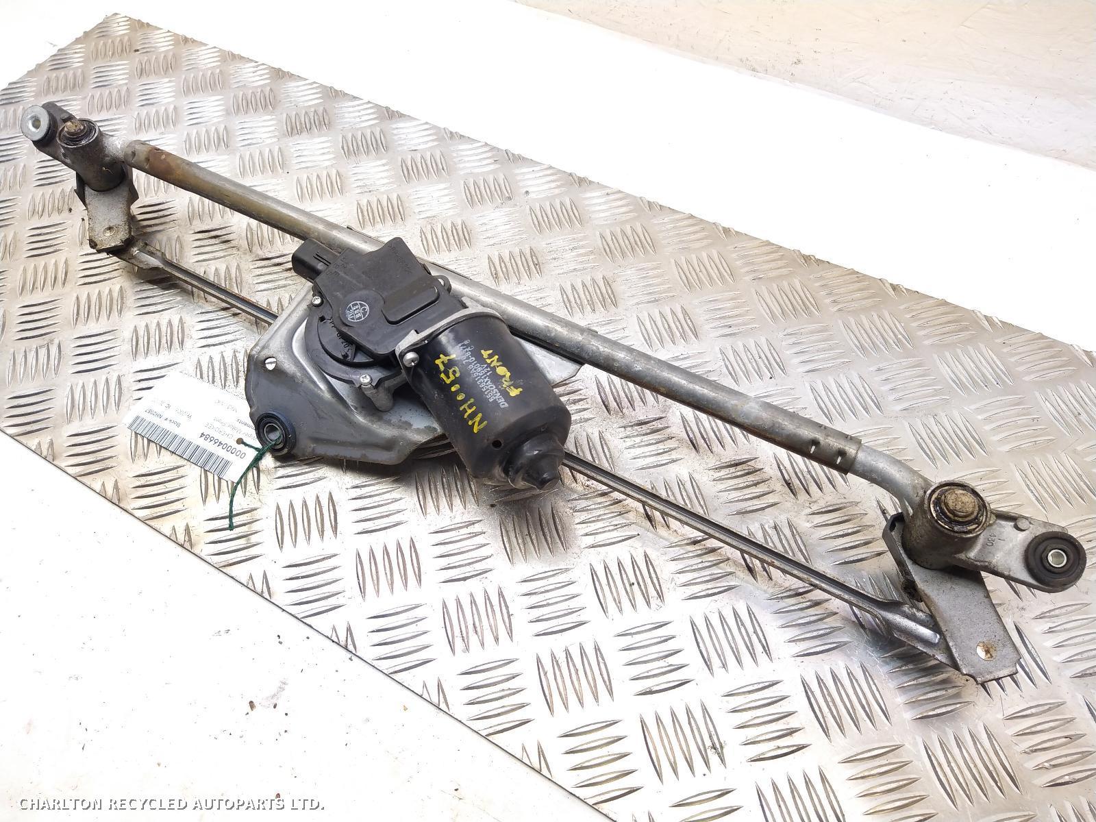 2006 JEEP GRAND CHEROKEE Wiper Motor Front View Auto part Wiper Motor Front JEEP GRAND CHEROKEE 2006