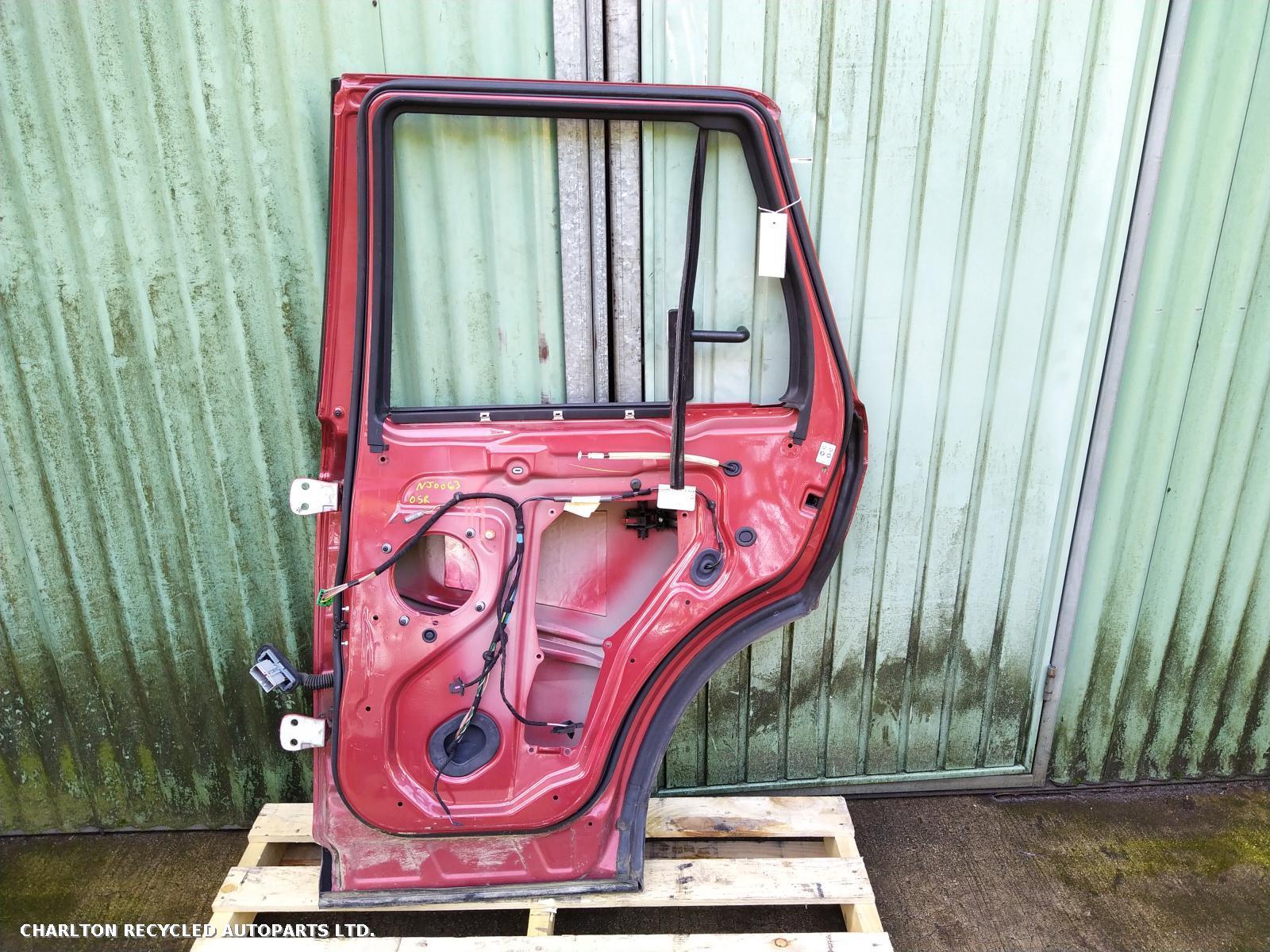 View Auto part R Rear Door LAND ROVER RANGE ROVER SPORT 2008