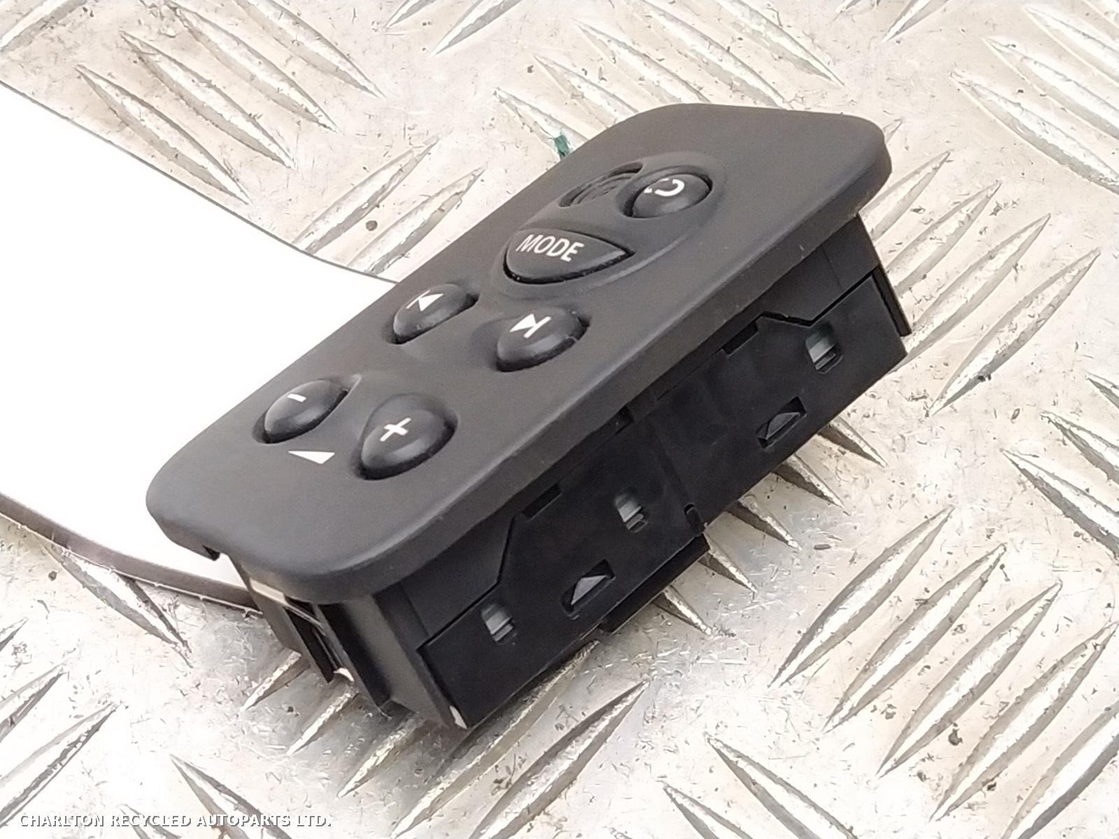 2008 LAND ROVER FREELANDER Misc Switch View Auto part Misc Switch LAND ROVER FREELANDER 2008