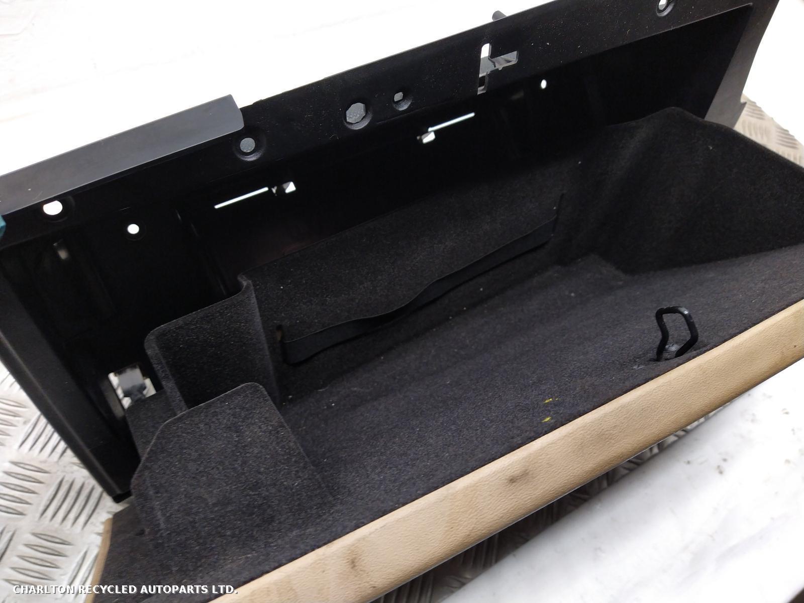 2007 LAND ROVER RANGE ROVER Glove Box View Auto part Glove Box LAND ROVER RANGE ROVER 2007
