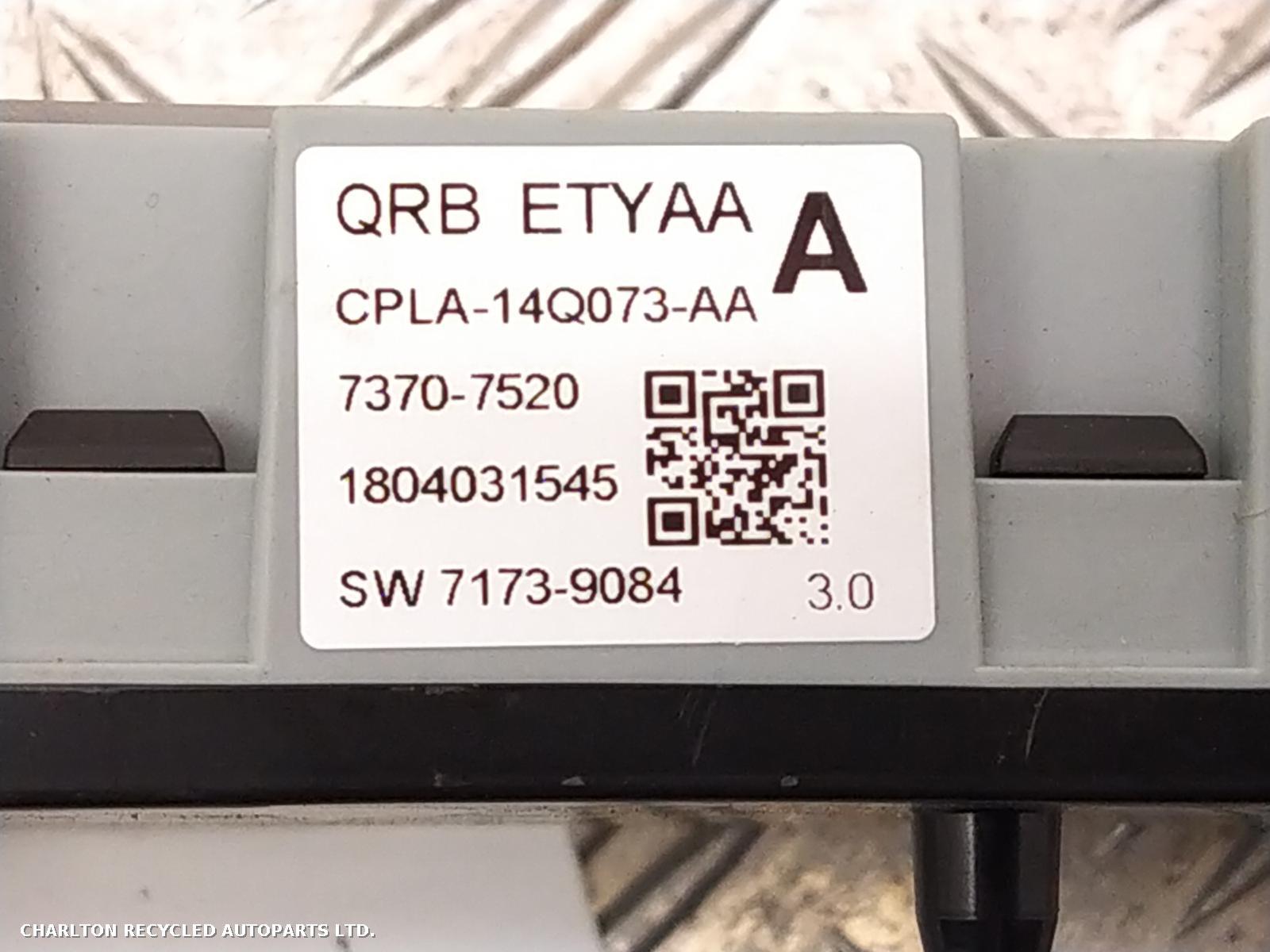 View Auto part Fuse Box LAND ROVER DISCOVERY SPORT 2018