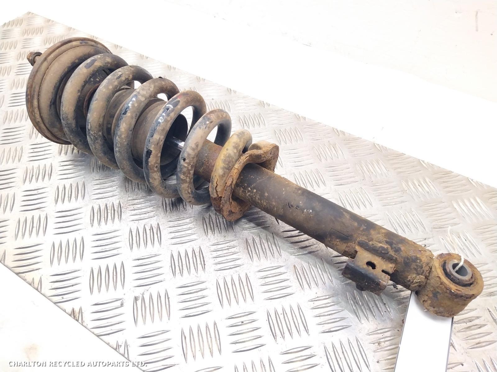 View Auto part RF Strut MITSUBISHI L200 2011