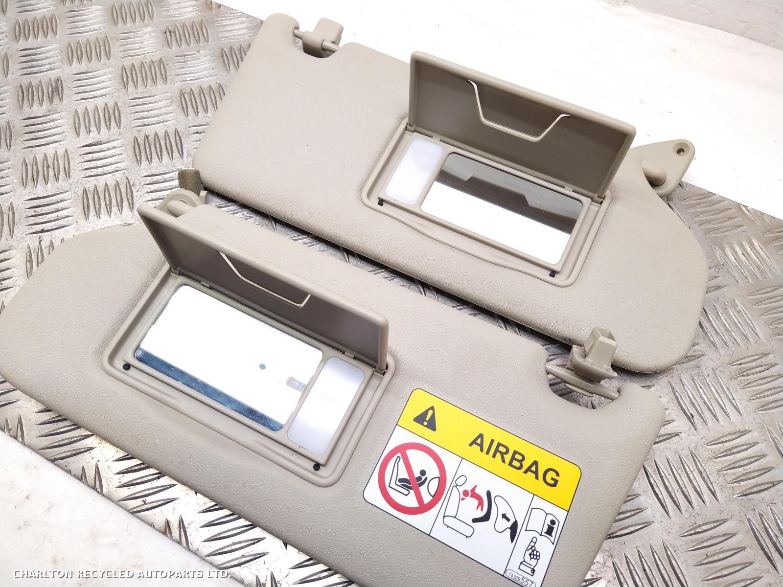 2015 MITSUBISHI OUTLANDER Sun visor View Auto part Sun visor MITSUBISHI OUTLANDER 2015