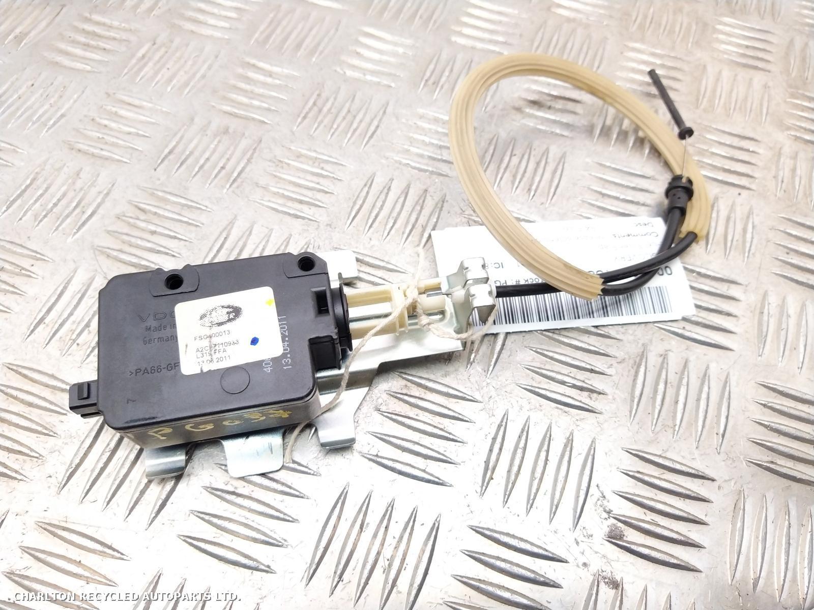 View Auto part Fuel Filler Flap LAND ROVER DISCOVERY 2011