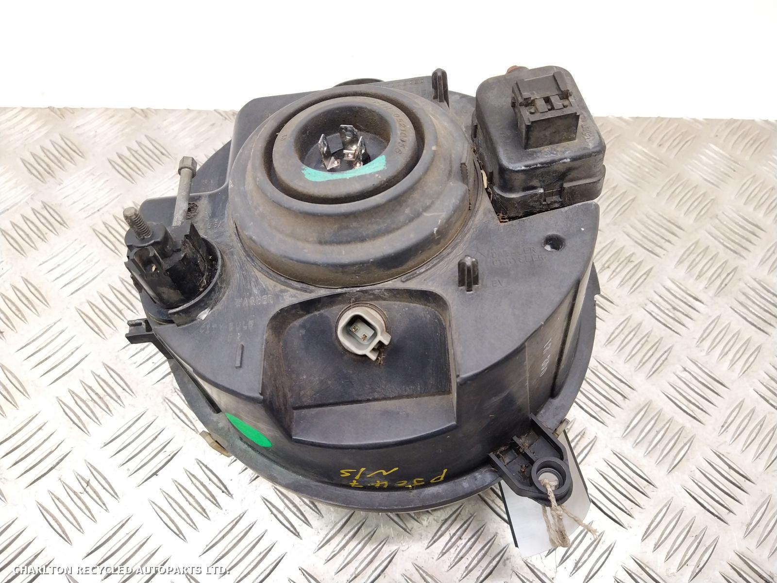 View Auto part L Headlamp JEEP CHEROKEE 2002