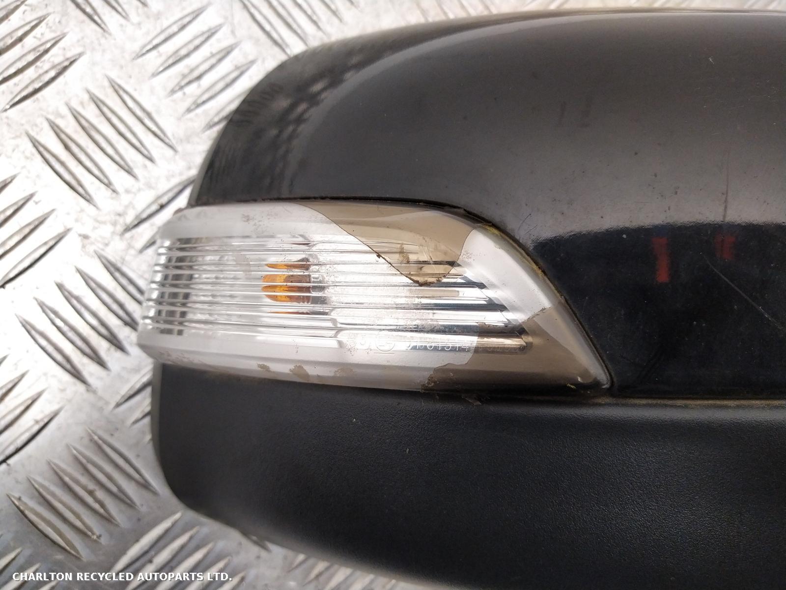 View Auto part R Door Mirror FORD RANGER 2017