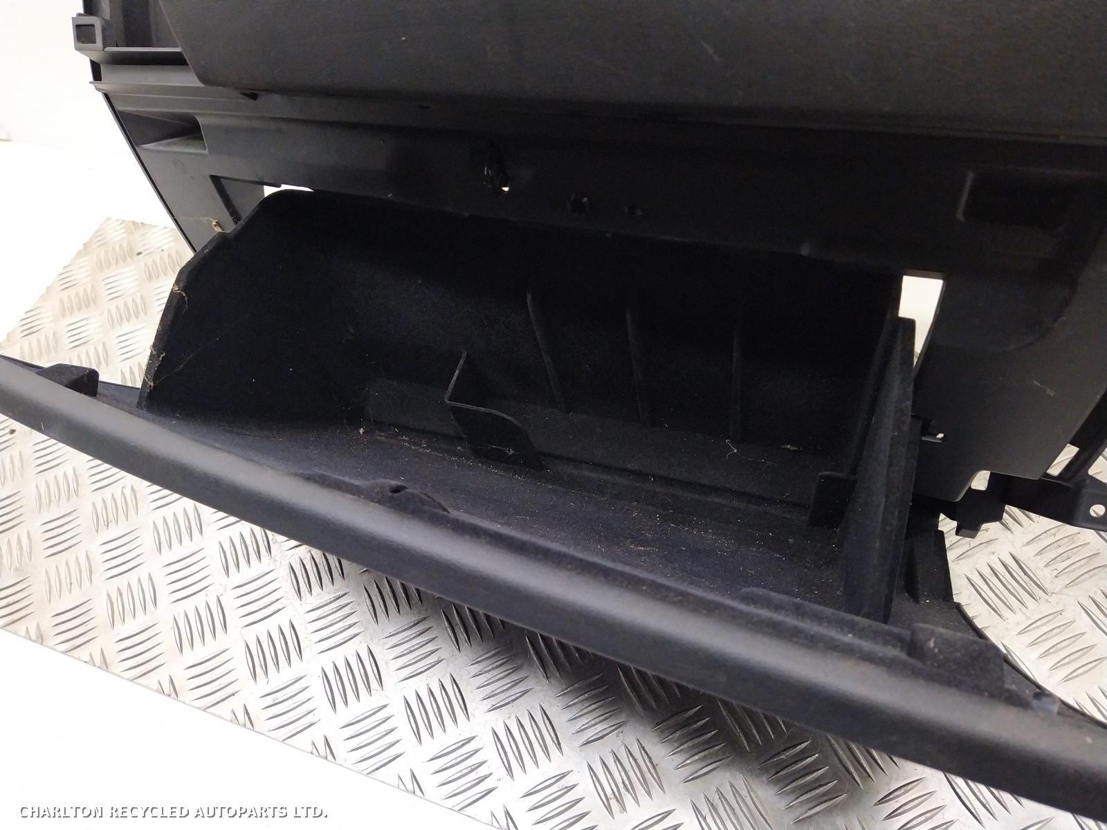 View Auto part Glove Box LAND ROVER DISCOVERY 2011