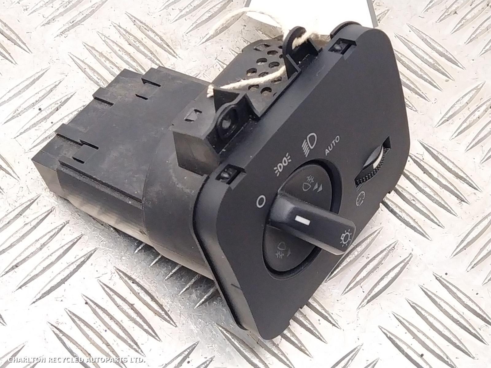 View Auto part Headlight Switch LAND ROVER RANGE ROVER SPORT 2008
