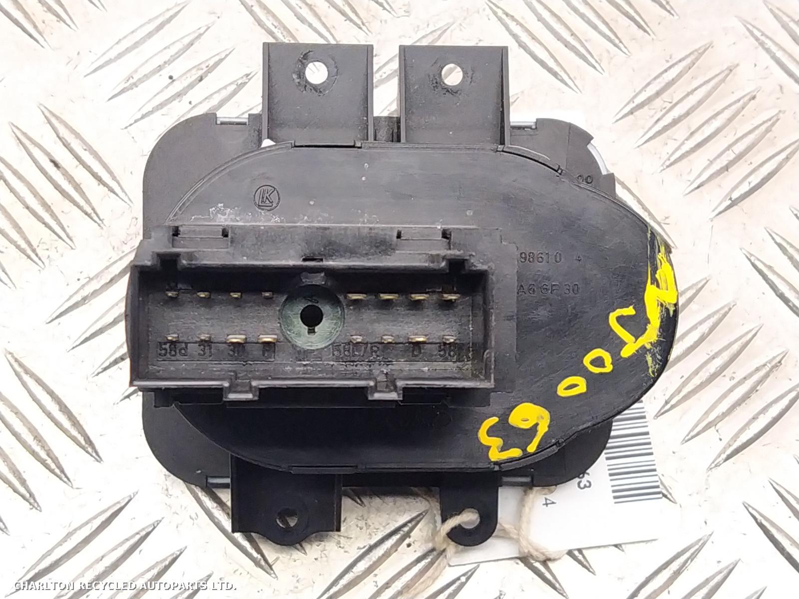 View Auto part Headlight Switch LAND ROVER RANGE ROVER SPORT 2008