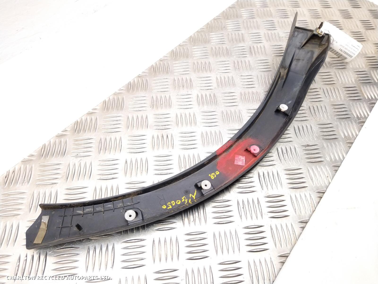 View Auto part Wheel Arch/Spat LAND ROVER RANGE ROVER SPORT 2007