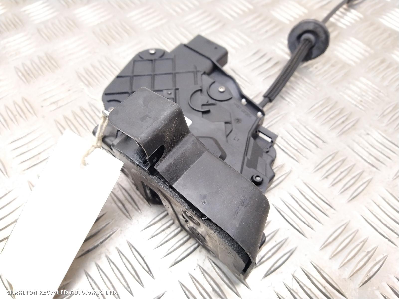 2012 LAND ROVER DISCOVERY Central Locking Solenoid View Auto part Central Locking Solenoid LAND ROVER DISCOVERY 2012